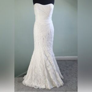 Enzoani Casablanca wedding gown in Ivory